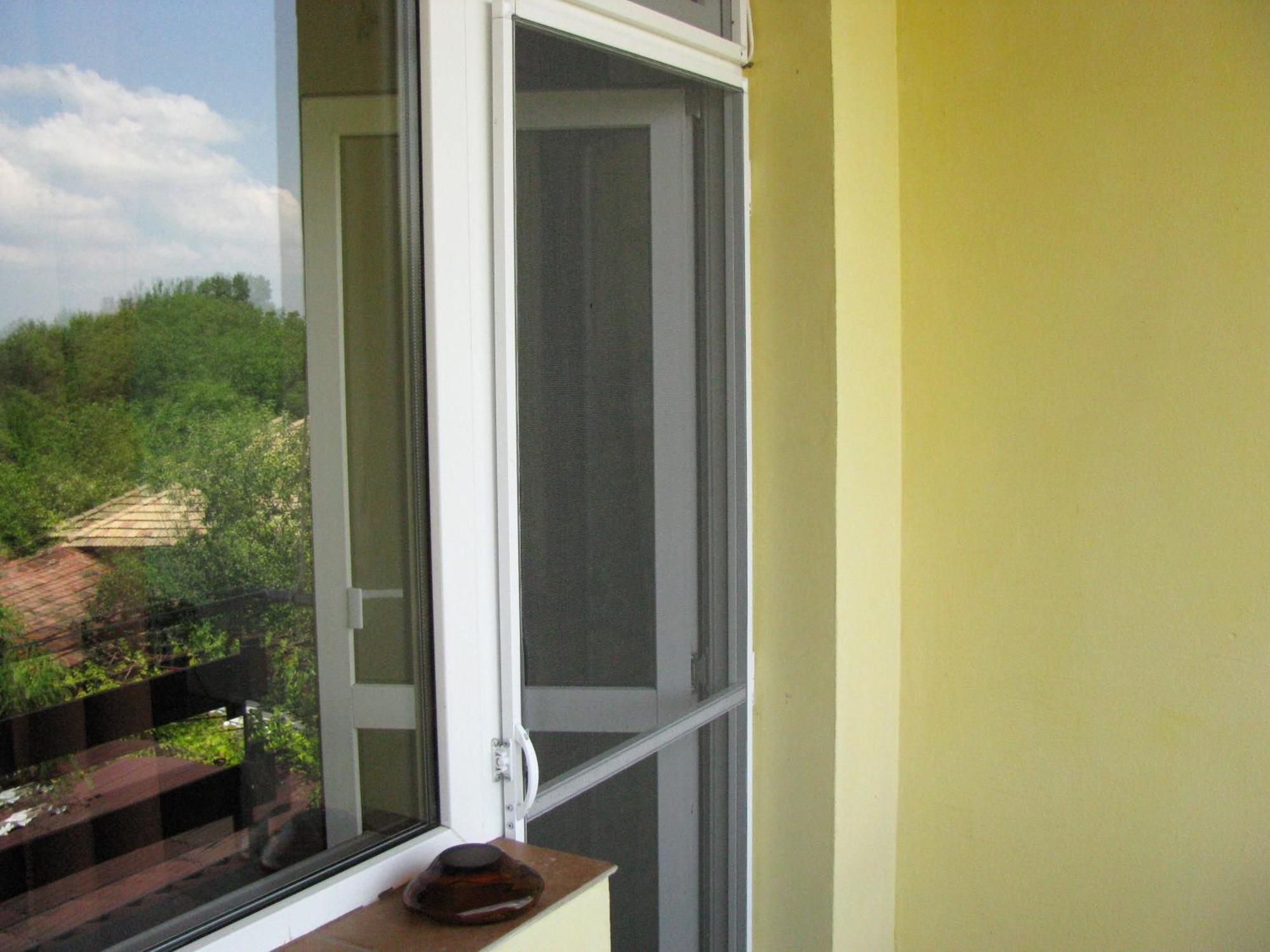 Guest House Familia Samovodene Rum bild